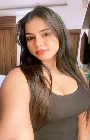 Lajpat Nagar call girls service