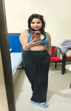 cheap rate call girls in Lajpat Nagar