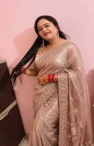 Independent Call Girls in Lajpat Nagar